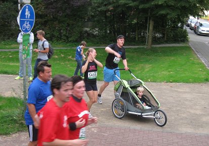 files/isw/images/content/news/140828_AOK-Lauf-Laeufer03_413x290.jpg